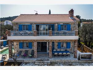 Villa Maza North Dalmatian islands, Size 300.00 m2, Accommodation with pool, Airline distance to the sea 50 m