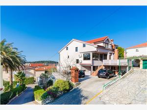 Appartamento Isole del quarnaro,Prenoti  Renata Da 114 €