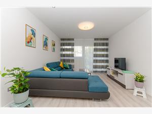 Apartment Split and Trogir riviera,Book  Astrid From 82 €