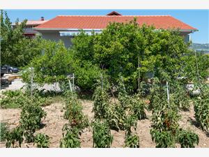 Apartma Split in Riviera Trogir,Rezerviraj  Marin Od 114 €
