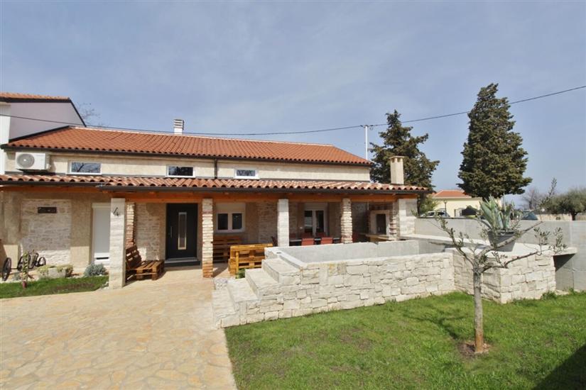 Villa ALINA