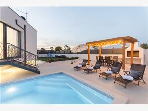 Villa Laurel Šibeniks Riviera, Storlek 80,00 m2, Privat boende med pool