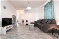 House K1, for 10 persons