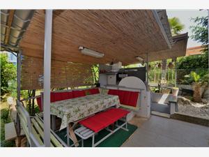 Beachfront accommodation Blue Istria,Book  Bay From 171 €