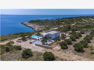Haus Adio Mare Razanj, Größe 106,00 m2, Privatunterkunft mit Pool, Luftlinie bis zum Meer 50 m