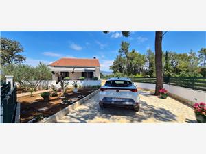 Appartement Midden Dalmatische eilanden,Reserveren  oasis Vanaf 26 €