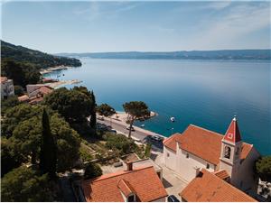 Appartement Split en Trogir Riviera,Reserveren  Antonija Vanaf 9 €