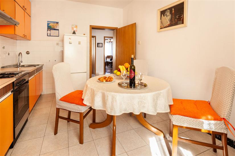 Apartment A1, for 4 persons