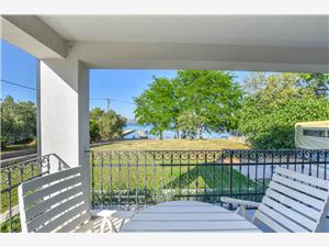 Location en bord de mer Les îles de Dalmatie du Nord,Réservez  Pygargus De 226 €