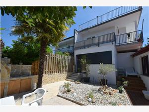 Apartments Maar Malinska - island Krk, Size 35.00 m2, Airline distance to the sea 250 m, Airline distance to town centre 700 m