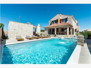 Vila St Vid 3 Privlaka (Zadar), Kamenný dům, Prostor 220,00 m2, Soukromé ubytování s bazénem