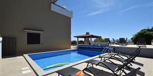 Apartment - Omisalj - island Krk