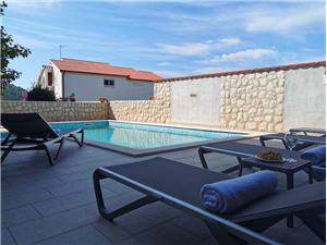 Appartamenti Miranda , Dimensioni 95,00 m2, Alloggi con piscina, Distanza aerea dal mare 250 m