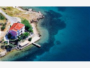 Apartmani Ljubica Metajna - otok Pag, Kvadratura 25,00 m2, Zračna udaljenost od mora 2 m, Zračna udaljenost od centra mjesta 900 m