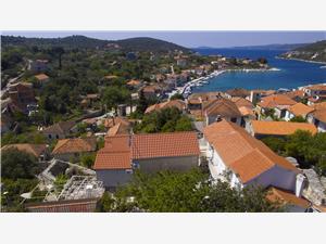Holiday homes Middle Dalmatian islands,Book  Dore From 357 €