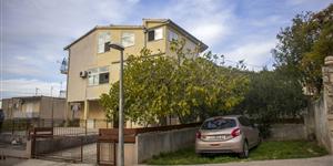 Апартаменты - Makarska