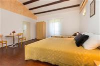 House K1, for 5 persons