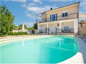 Villa Joy on Countryside Dubrava, Size 170.00 m2, Accommodation with pool