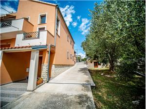 Apartment Zadar riviera,Book  Fantina From 142 €