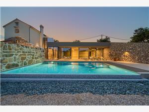 Villa Jerini Main House Krk - île de Krk, Maison de pierres, Superficie 115,00 m2, Hébergement avec piscine