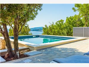 Villa Turquoise breeze Klenovica (Novi Vinodolski), Kwadratuur 150,00 m2, Accommodatie met zwembad