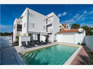 Apartment Danijela Bibinje, Size 30.00 m2, Accommodation with pool