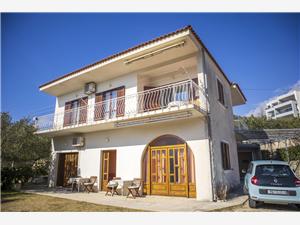 Appartement Makarska Riviera,Reserveren  Mladen Vanaf 85 €