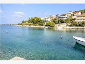 Beachfront accommodation Sibenik Riviera,Book  Krešimir From 14 €