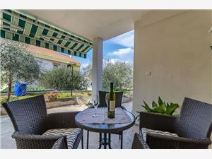 Ferienwohnung Riviera von Split und Trogir,Buchen  Dura Ab 85 €
