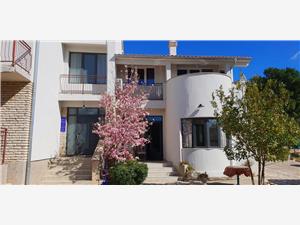 Apartment Sibenik Riviera,Book  Kardum From 128 €