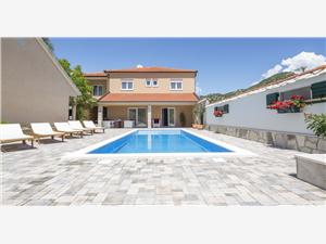 Smještaj s bazenom Makarska rivijera,Rezerviraj  Zarka Od 314 €