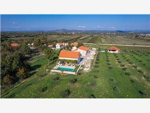 House Stone Curlew 6 Zadar riviera, Size 90.00 m2, Accommodation with pool