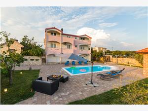 Villa Zadar riviéra,Foglaljon  Nikolina From 139860 Ft