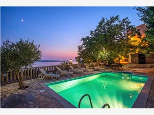 Villa Riviera von Split und Trogir,Buchen  Simone Ab 571 €