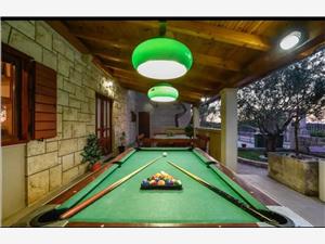 House Villa Dore Skrip, Size 140.00 m2, Accommodation with pool, Airline distance to town centre 500 m