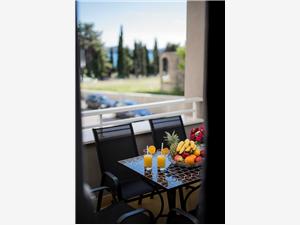 Apartment Split and Trogir riviera,Book  Beauty From 114 €