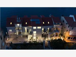 Appartement Midden Dalmatische eilanden,Reserveren  2 Vanaf 388 €