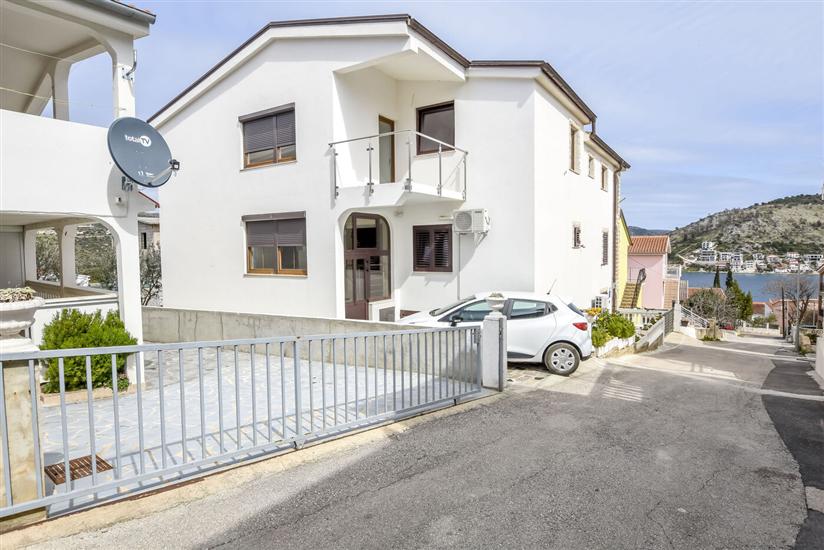 Apartments Lucija 91921 Rogoznica, Sibenik