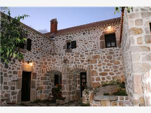 Stenen huize Zadar Riviera,Reserveren  Marin Vanaf 364 €