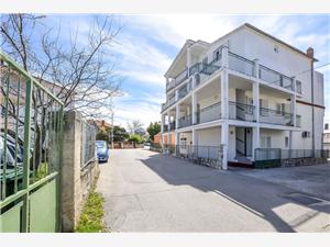 Accommodatie aan zee Sibenik Riviera,Reserveren  Ercegović Vanaf 78 €