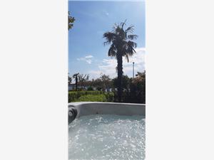 Apartments Ivo Srima (Vodice), Size 36.00 m2, Airline distance to the sea 50 m