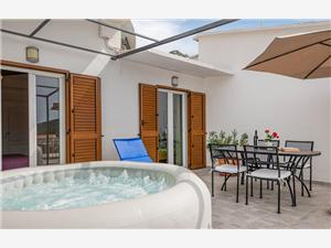 Apartma Split in Riviera Trogir,Rezerviraj  Peace Od 185 €