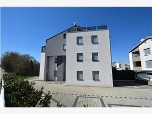 Apartment Kvarners islands,Book  Diva From 285 €