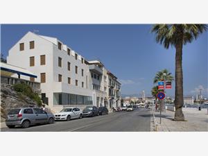 Accommodatie aan zee Split en Trogir Riviera,Reserveren  Delux Vanaf 250 €
