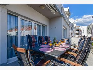 Appartement Ela Omis, Superficie 120,00 m2, Distance (vol d'oiseau) jusqu'au centre ville 550 m