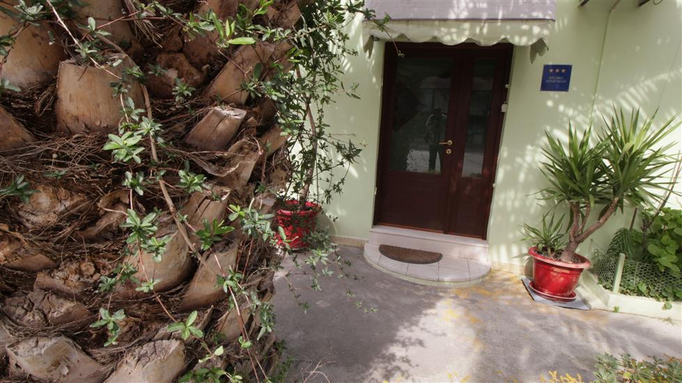 Apartament Megi