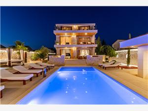 Villa Zadar Riviera,Reserveren  Nena Vanaf 740 €