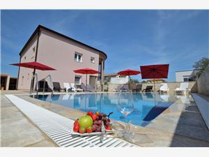 Hus Castelo Gröna Istrien, Storlek 270,00 m2, Privat boende med pool
