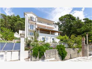Ferienwohnung Riviera von Split und Trogir,Buchen  Ana Ab 214 €