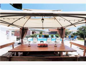 Accommodatie met zwembad Split en Trogir Riviera,Reserveren  Mendula Vanaf 580 €